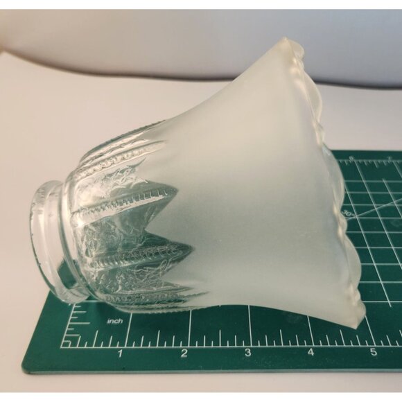 Vintage Frosted Glass Ruffled Lamp Shade Replacement, Diamond Crisscross Bell Li - Picture 9 of 16